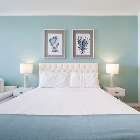 Sea Lovers - Sea Front - Studio Apartment Монте-Горду Екстер'єр фото