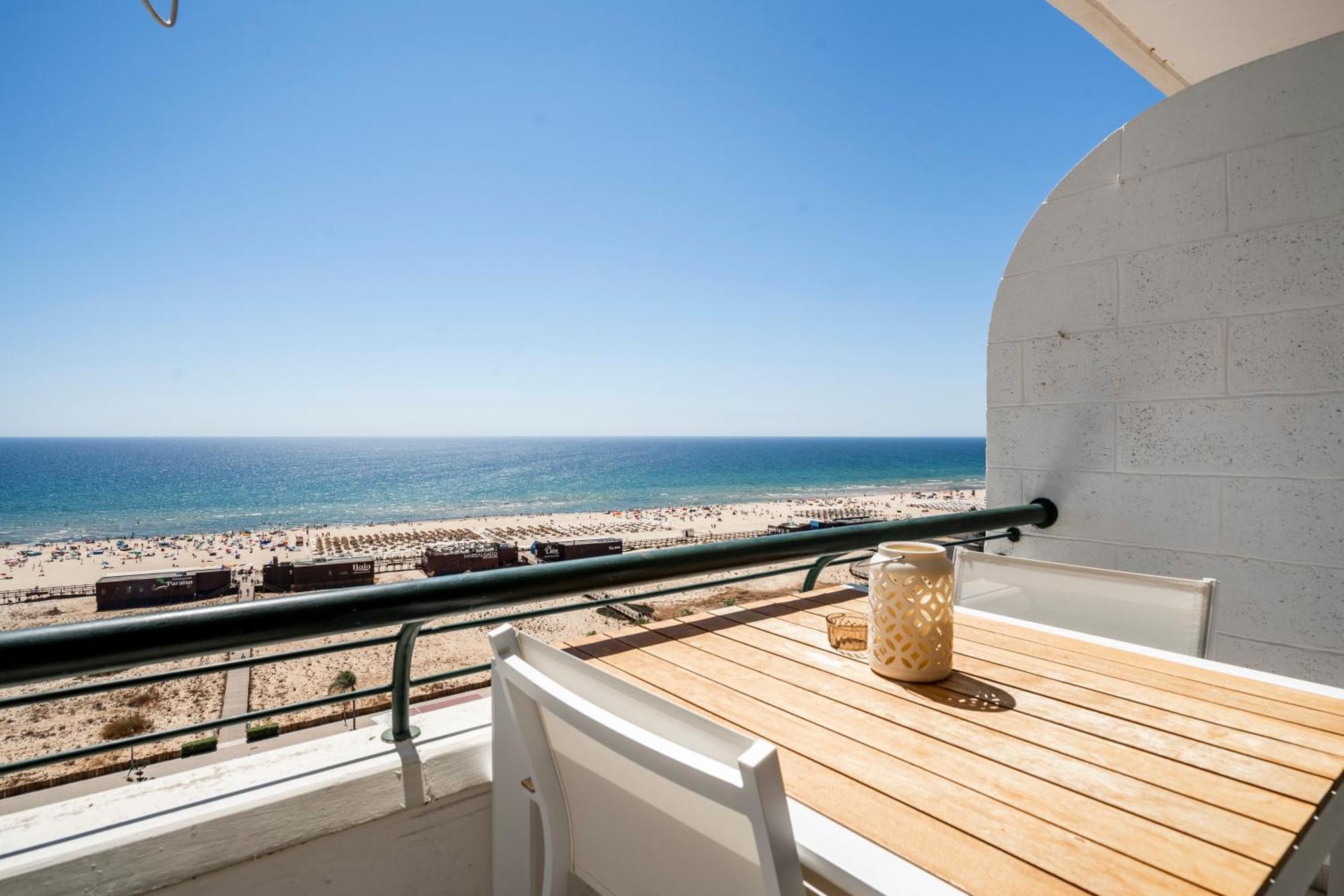 Sea Lovers - Sea Front - Studio Apartment Монте-Горду Екстер'єр фото